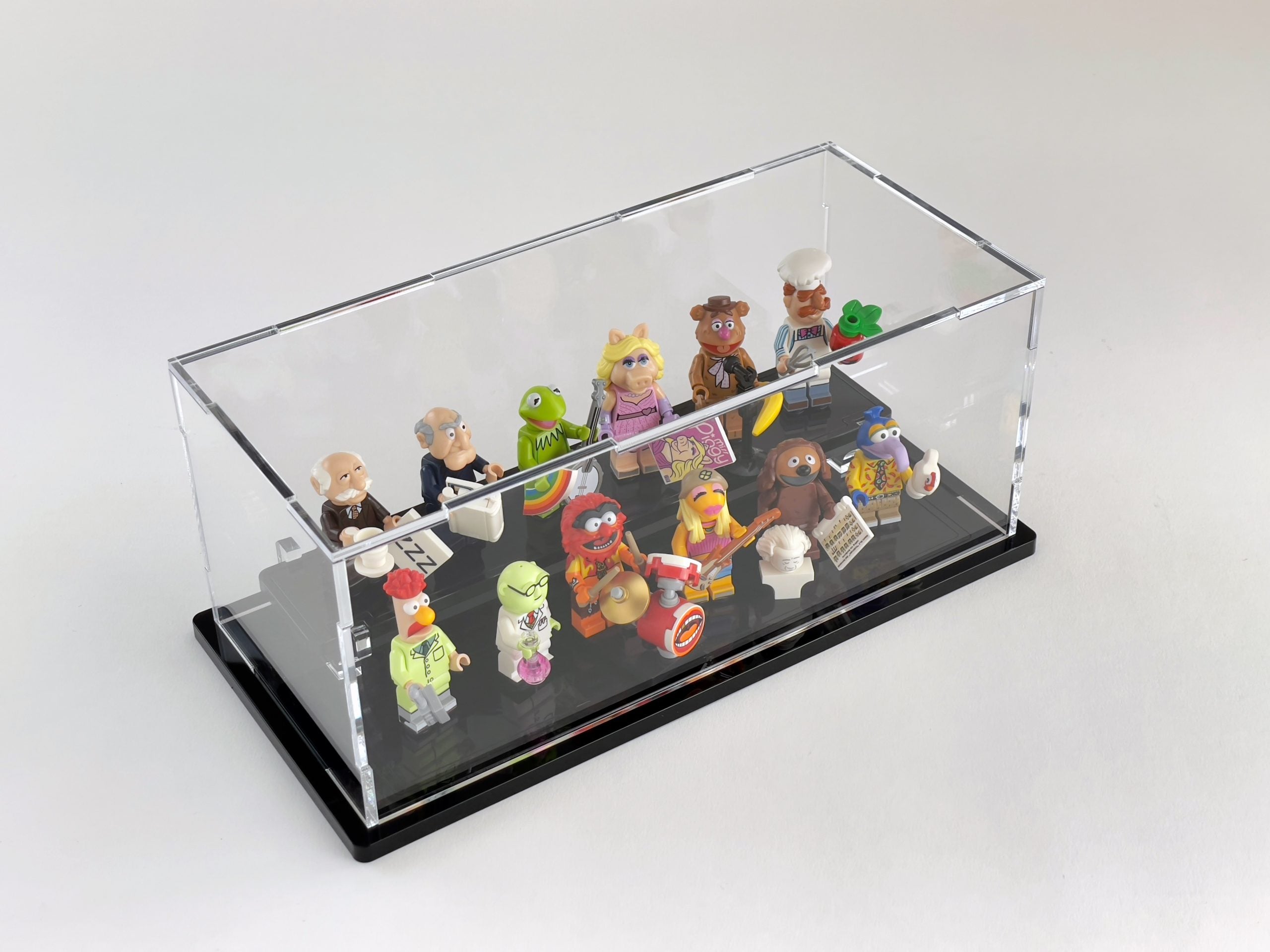 LEGO® Display – Tricked Out Bricks 12 Figure Podium Display Case