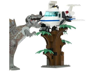 LEGO® Jurassic Park 1371 Spinosaurus Attack Building Kit