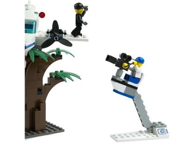 LEGO® Jurassic Park 1371 Spinosaurus Attack Building Kit