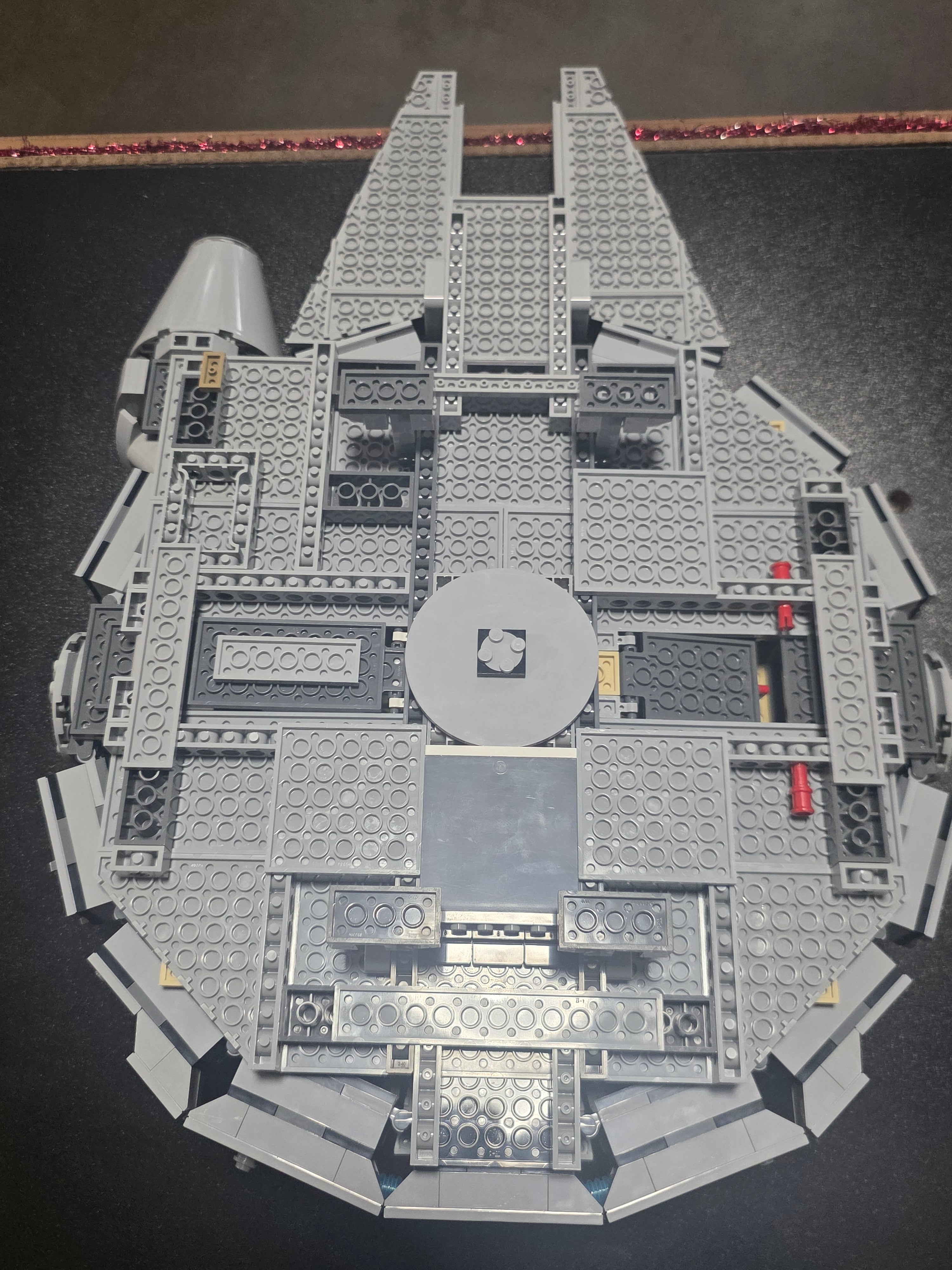 LEGO Star Wars Millennium Falcon 75105-1 (BUV)