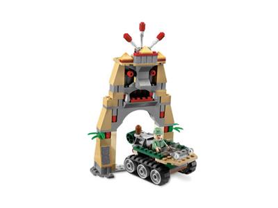 LEGO® Indiana Jones 7627 Temple of the Crystal Skull Building Kit