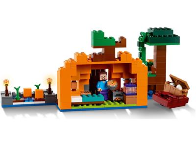 LEGO® Minecraft 21248 - The Pumpkin Farm Preowned Building Kit