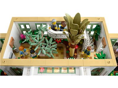 LEGO® Ideas 21353 The Botanical Garden Building Kit