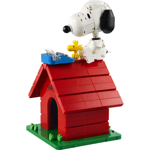 LEGO® Ideas 21368-1 Peanuts: Snoopy's Doghouse