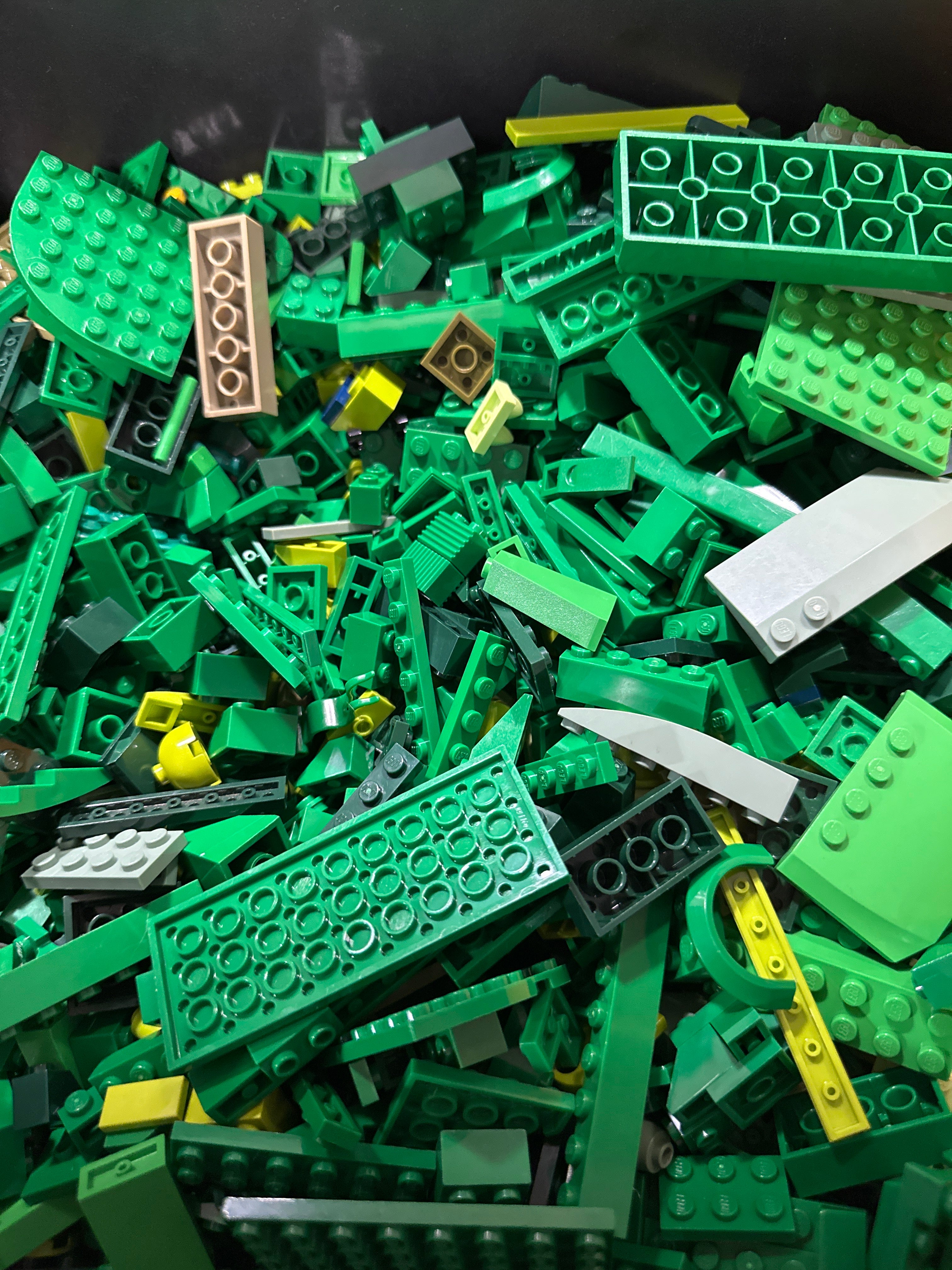 Preowned Color Sorted Bulk LEGO® Pieces 1lb