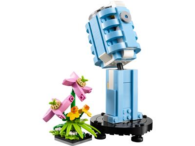 LEGO® Creator 31172 - Record Player with Flowers Building Kit