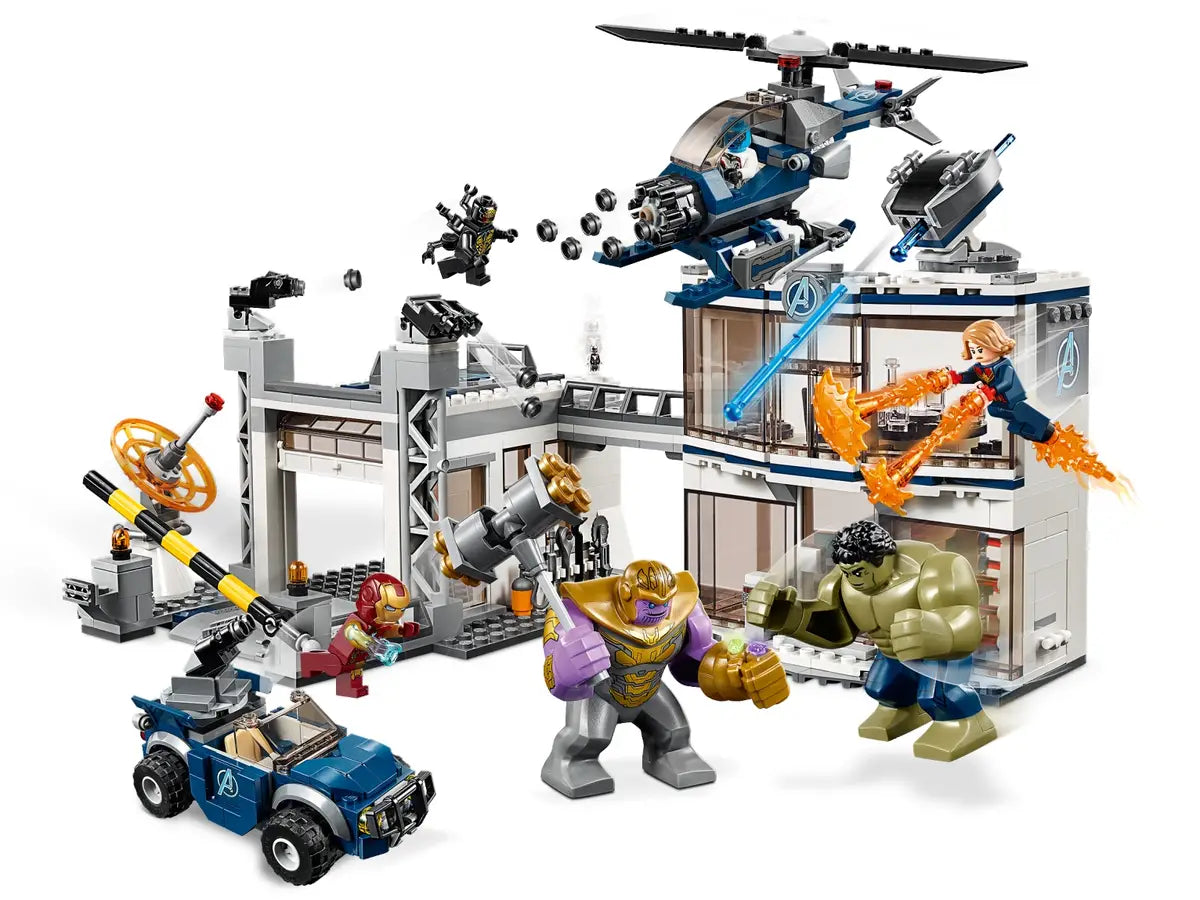 LEGO® Super Heroes 76131 Avengers Compound Battle Building Kit