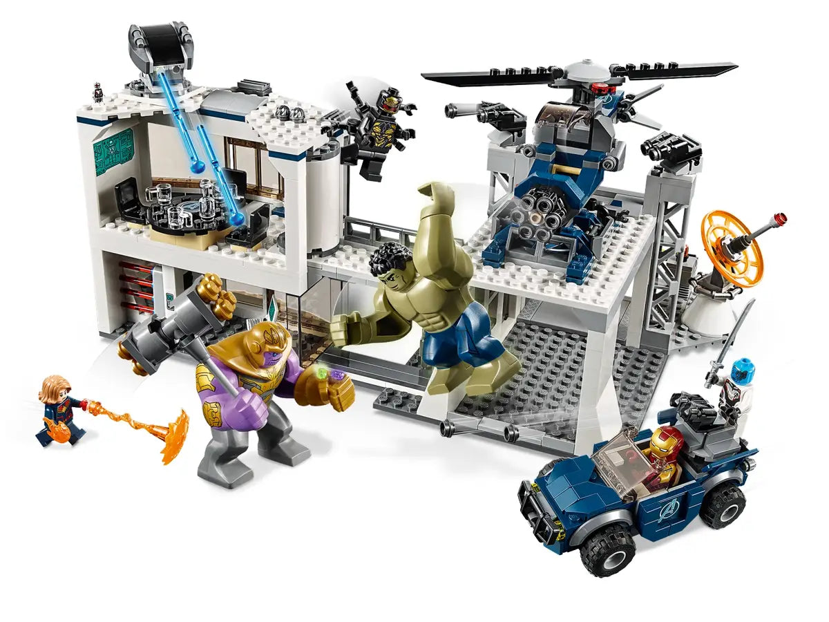 LEGO® Super Heroes 76131 Avengers Compound Battle Building Kit