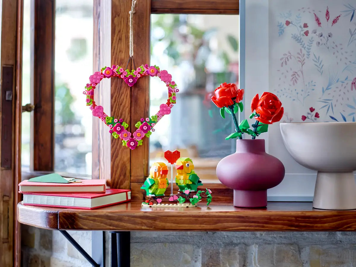 LEGO® Holiday & Event 40638 Heart Ornament Building Kit