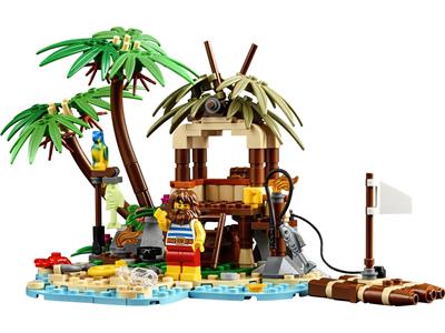 LEGO® Ideas 40566 - Ray the Castaway Preowned Building Kit