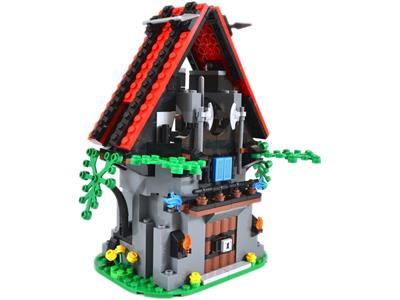 LEGO® Castle 40601 Majistos Magical Workshop Building Kit