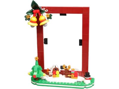 LEGO® Holiday & Event 40702 Christmas Picture Frame Building Kit