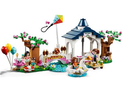LEGO® Friends 41447 - Heartlake City Park Preowned Building Kit