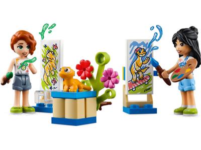 LEGO® Friends 41739 - Liann's Room Preowned Building Kit