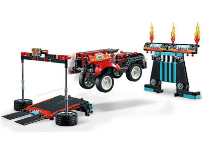 LEGO® Technic 42106-1 Stunt Show Truck & Bike