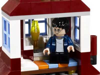 LEGO® Harry Potter 4840 - The Burrow Preowned Building Kit