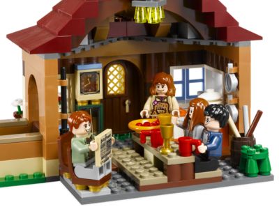 LEGO® Harry Potter 4840 - The Burrow Preowned Building Kit