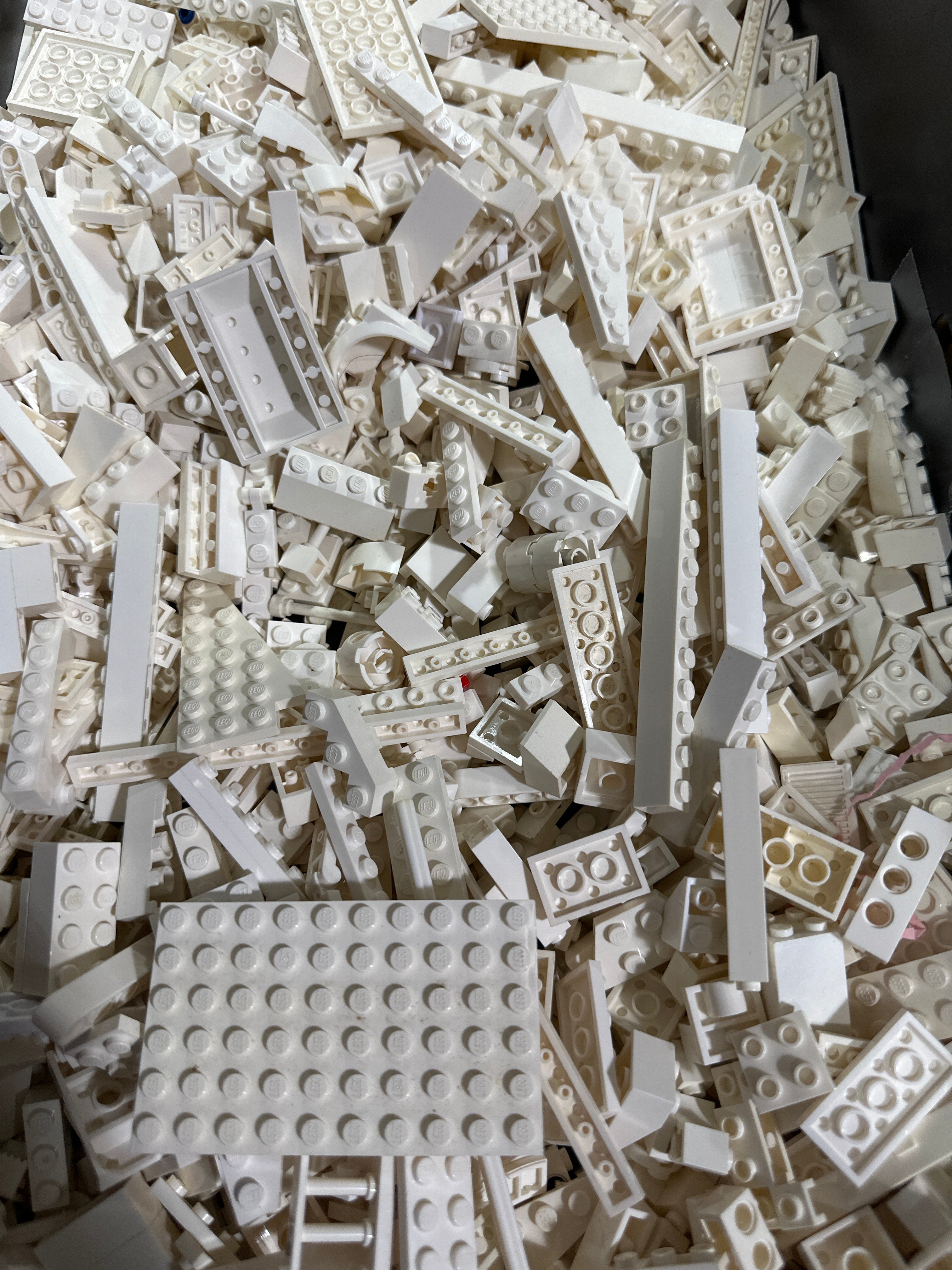 Preowned Color Sorted Bulk LEGO® Pieces 1lb