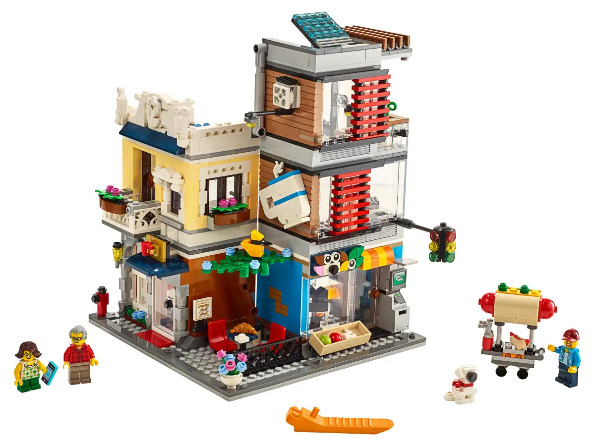 LEGO® Creator 31097 Townhouse Pet Building Kit
