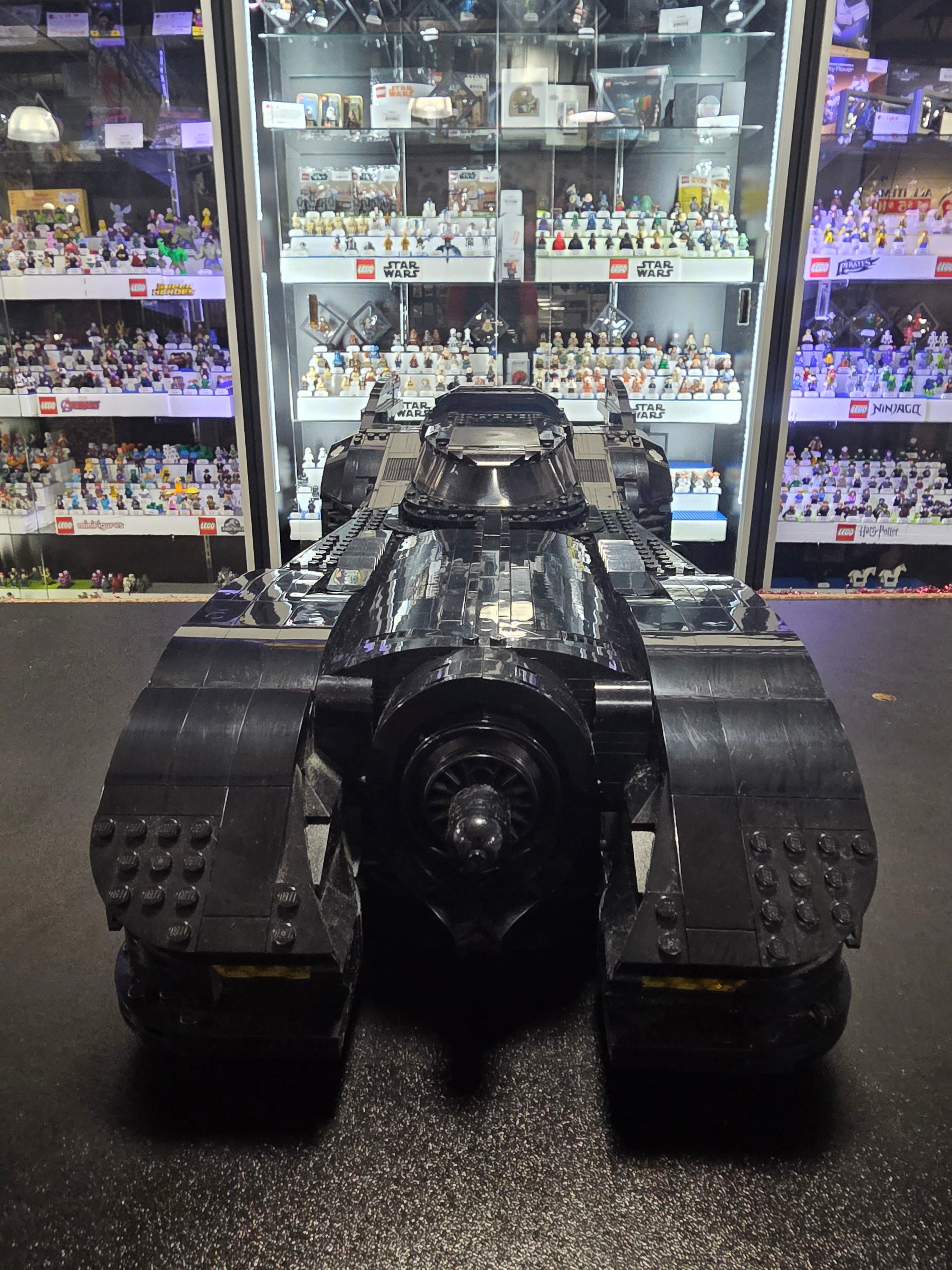 LEGO® Super Heroes 76139-1 1989 Batmobile (BUV)
