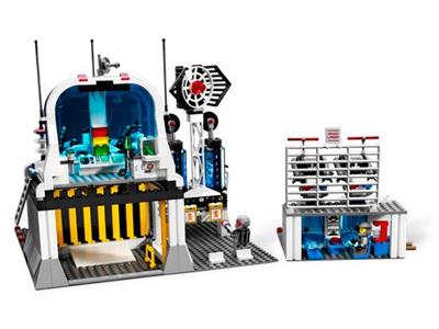 LEGO® Space Police 5985 - Space Police Central Preowned Building Kit