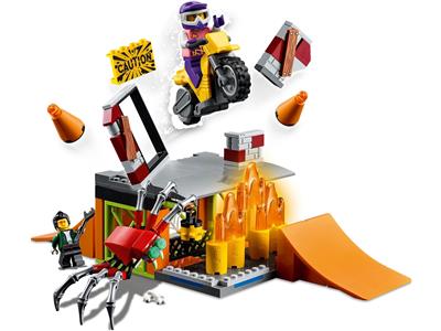 LEGO® City 60293 Stunt Park Building Kit