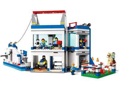LEGO® City 60372-1 Police Training Academy