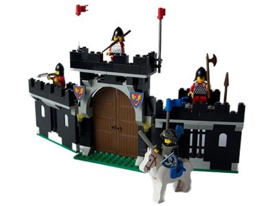 LEGO® Castle 6059 - Knights Stronghold Preowned Building Kit