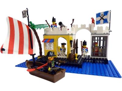 LEGO® Pirates 6267-1 - Lagoon Lock-Up