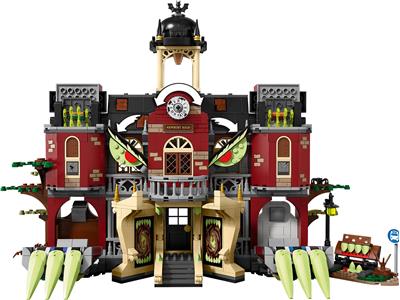 LEGO® Hidden Side 70425 Newbury Haunted High School Building Kit