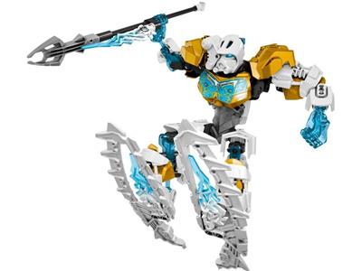 LEGO® Bionicle 70788 - Kopaka Master of Ice Preowned Building Kit