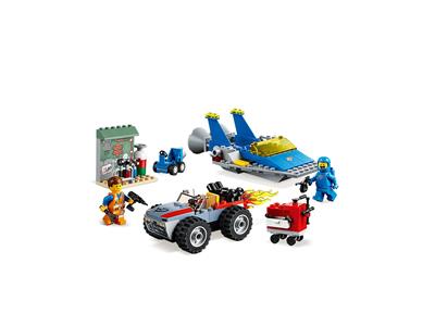 LEGO® The LEGO Movie 2 70821-1 Emmet and Benny's 'Build and Fix' Workshop!