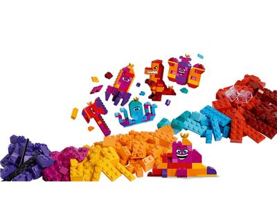 LEGO® The LEGO Movie 2 70825-1 Queen Watevra's Build Whatever Box!