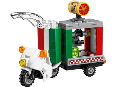 LEGO® Super Heroes 70910 - Scarecrow Special Delivery Preowned Building Kit