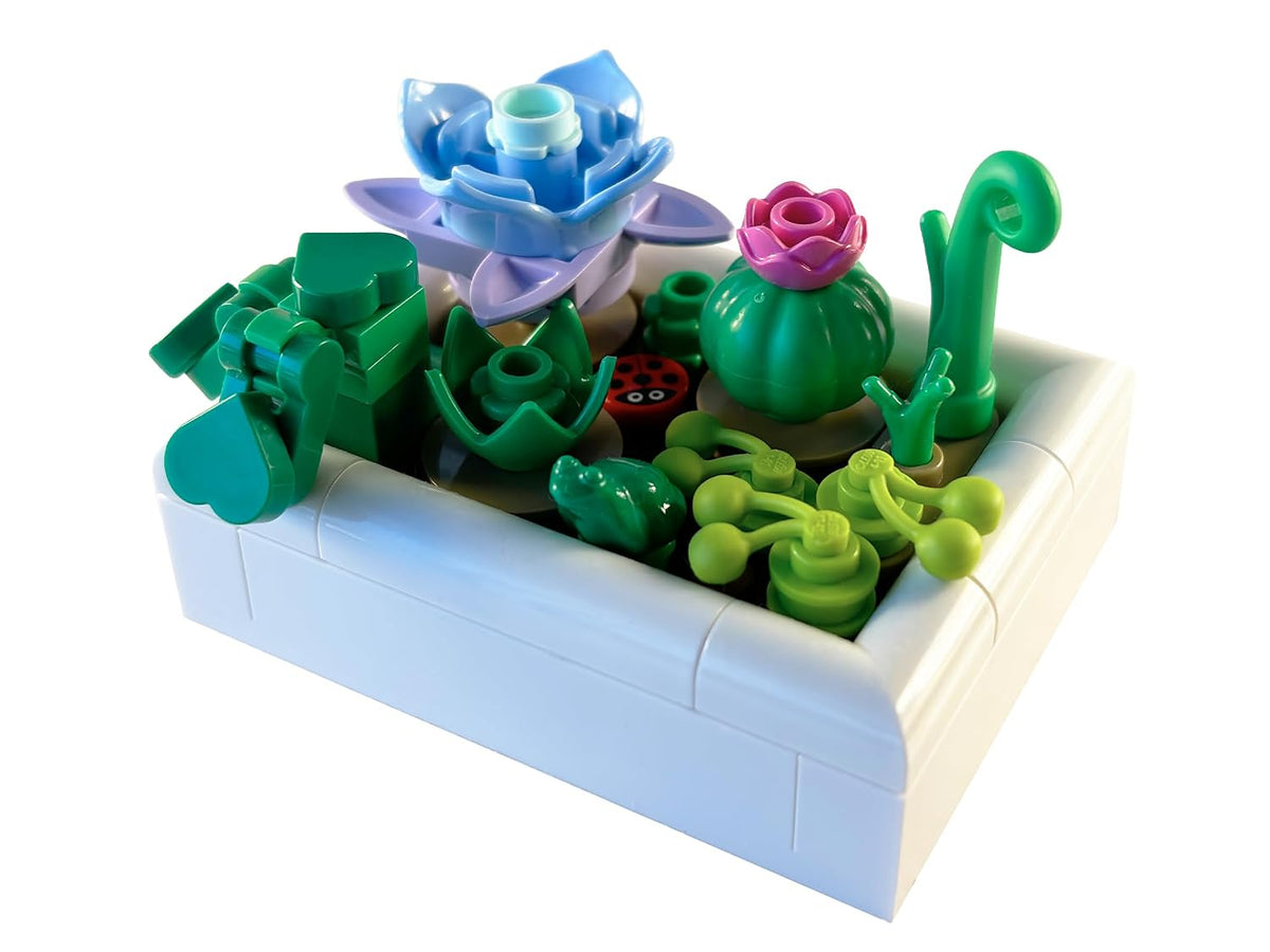 LEGO® Botanicals Tiny Desert Garden