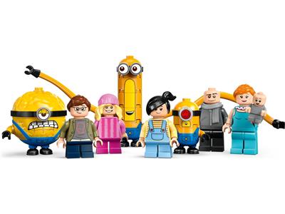 LEGO® Despicable Me 75583 Minions and Gru's Family Mansion Building Kit