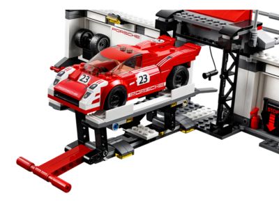 LEGO® Speed Champions 75876-1 Porsche 919 Hybrid and 917K Pit Lane
