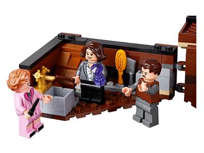 LEGO® Harry Potter 75952 - Case of Magical Creatures Preowned Building Kit