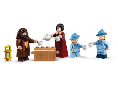 LEGO® Harry Potter 75958 Beauxbatons Carriage Arrival at Hogwarts Building Kit