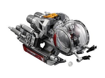 LEGO® Super Heroes 76109 - Ant-Man and the Wasp: Quantum Realm Explorers Preowned Building Kit
