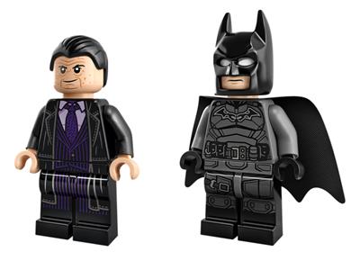 LEGO® Super Heroes 76181 - The Batman Batmobile The Penguin Chase Preowned Building Kit