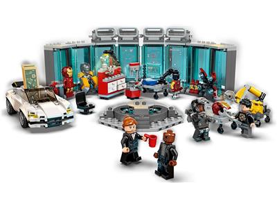 LEGO® Super Heroes 76216 - Iron Man Armoury Preowned Building Kit