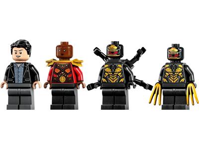 LEGO® Super Heroes 76247 The Hulkbuster: The Battle of Wakanda Building Kit