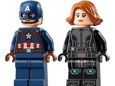 LEGO® Super Heroes 76260 Black Widow & Captain Americas Motorcycles Building Kit