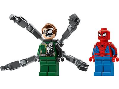 LEGO® Super Heroes 76275 - Motorcycle Chase: Spider-Man vs. Doc Ock Preowned Building Kit