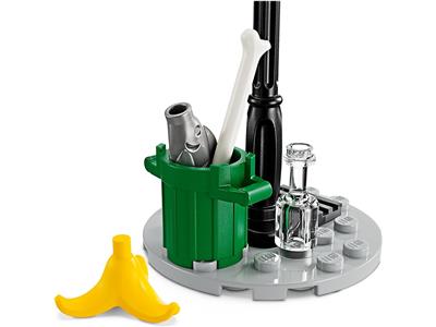 LEGO® Super Heroes 76275 - Motorcycle Chase: Spider-Man vs. Doc Ock Preowned Building Kit