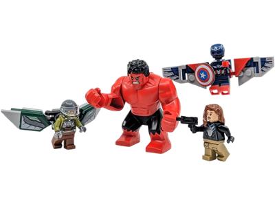 LEGO® Super Heroes 76292 - Captain America vs. Red Hulk Battle Preowned Building Kit