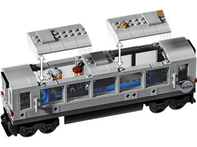 LEGO® Super Heroes 76321-1 - Spider-Man vs. Doc Ock Subway Train Scene