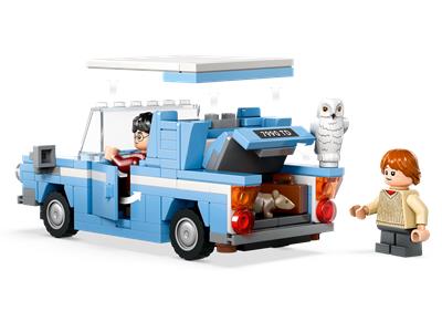LEGO® Harry Potter 76424 Flying Ford Anglia Building Kit