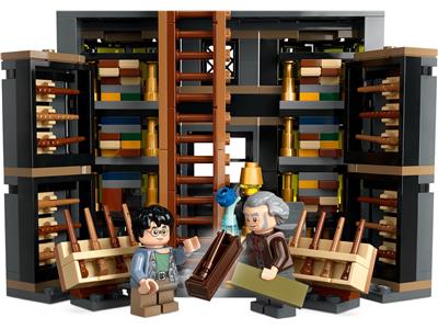 LEGO® Harry Potter 76439 Ollivanders & Madam Malkin's Robes Building Kit